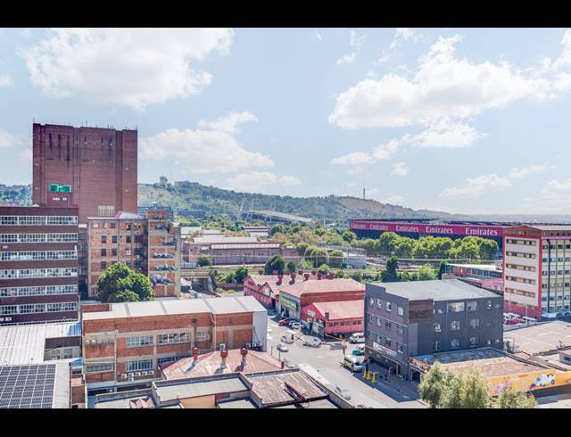 1 BEDROOM APARTMENT FOR SALE IN MABONENG